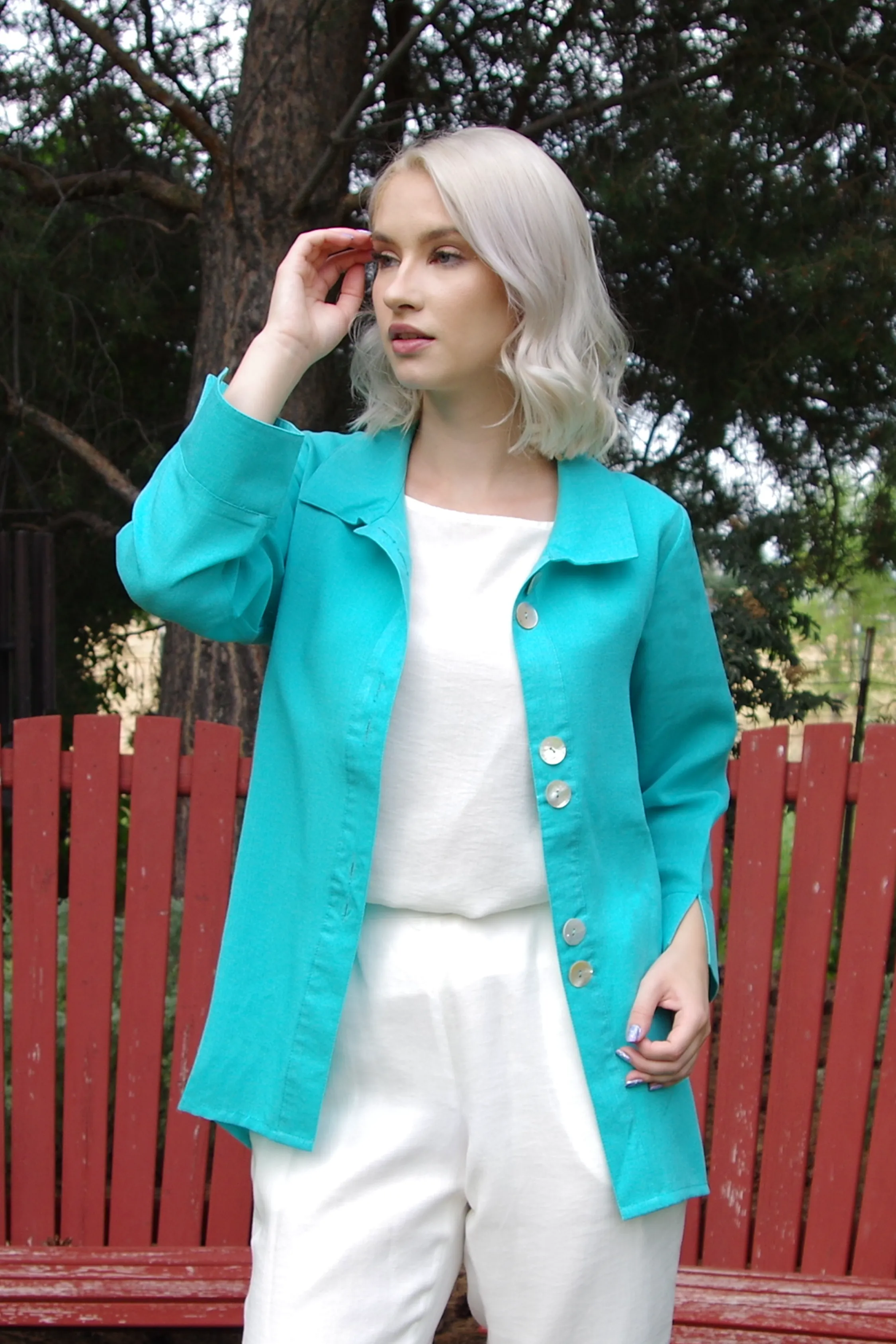 AA132 - Susan's Linen Jacket