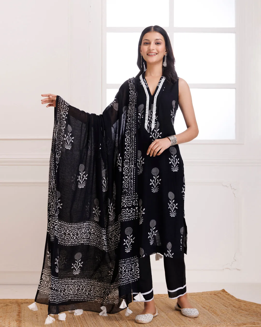 Black Butta Hand Block Print Moonga Suit Set