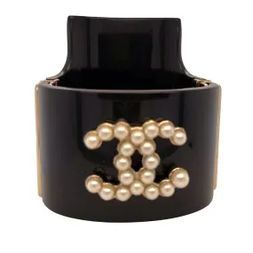 CHANEL - Statement Resin CC Pearl Studded Cuff - Black - Bracelet