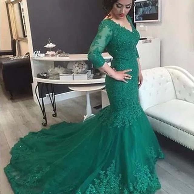 Elegant Lace 3/4 Sleeve Mermaid Evening Dresses