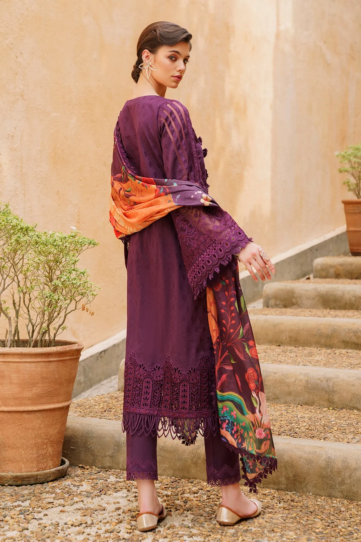 EMBROIDERED JACQUARD LAWN  SL12-D04