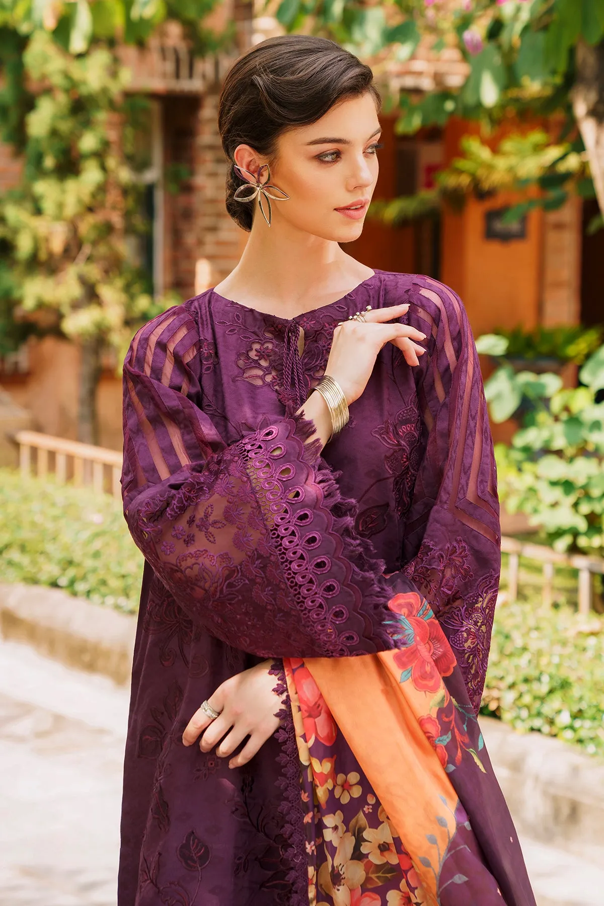 EMBROIDERED JACQUARD LAWN  SL12-D04