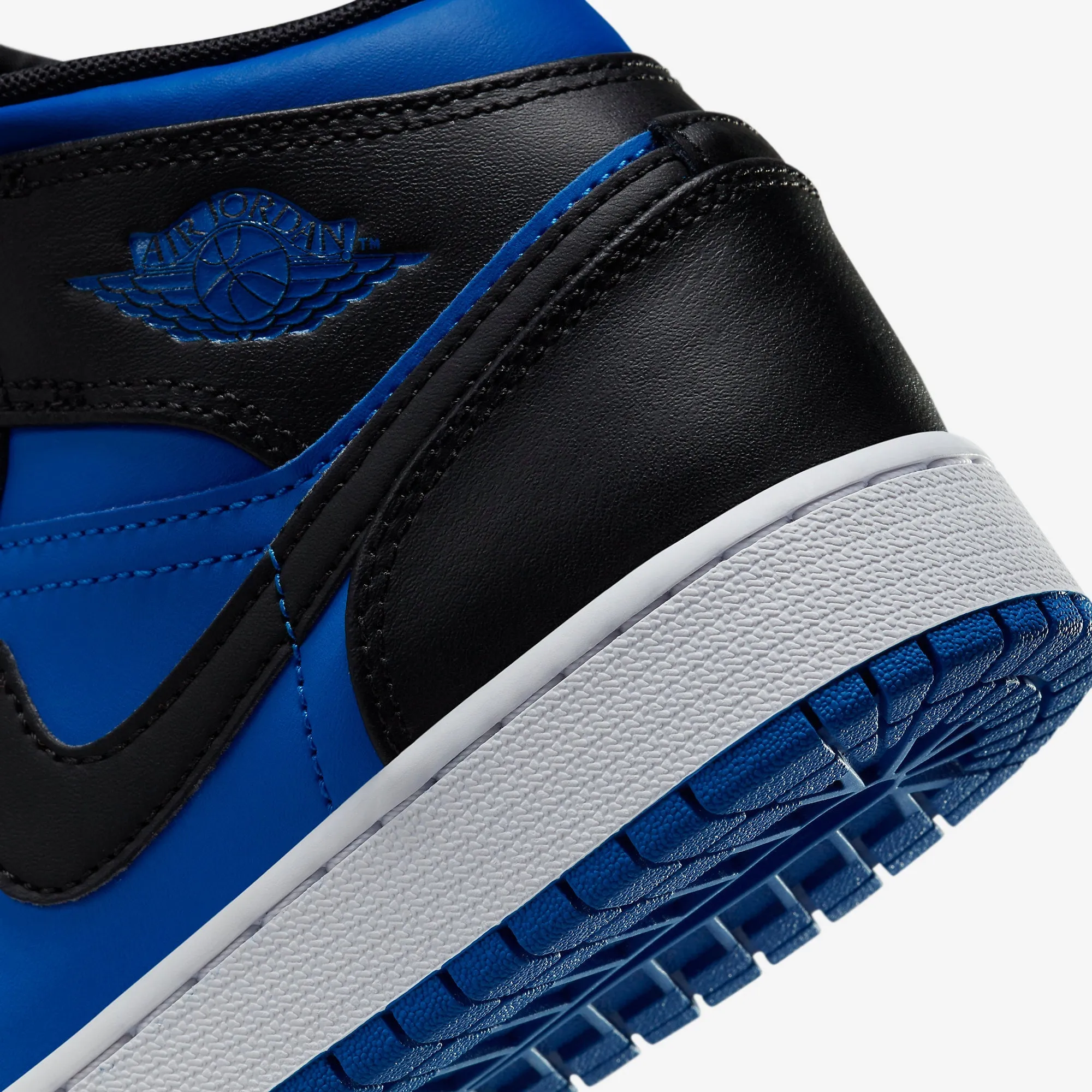 (GS) Air Jordan 1 Mid 'Black / Royal Blue' (2023) DQ8423-042