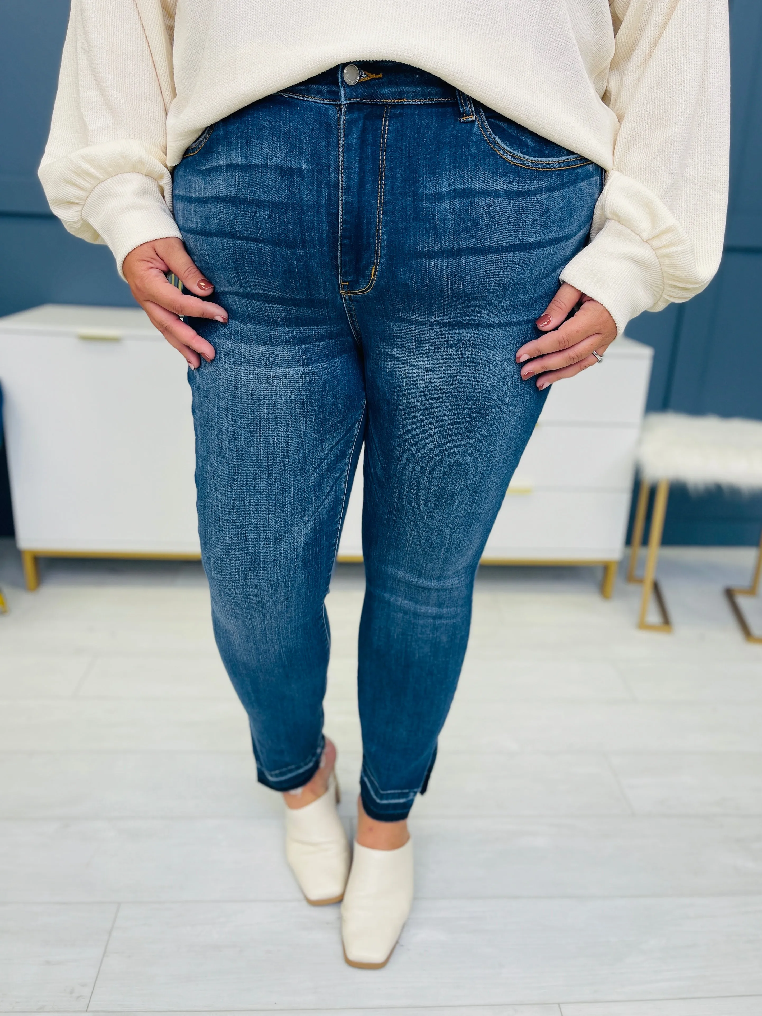 Judy Blue REG/CURVY You Can't Slit With Us Side Slit Skinny Jeans