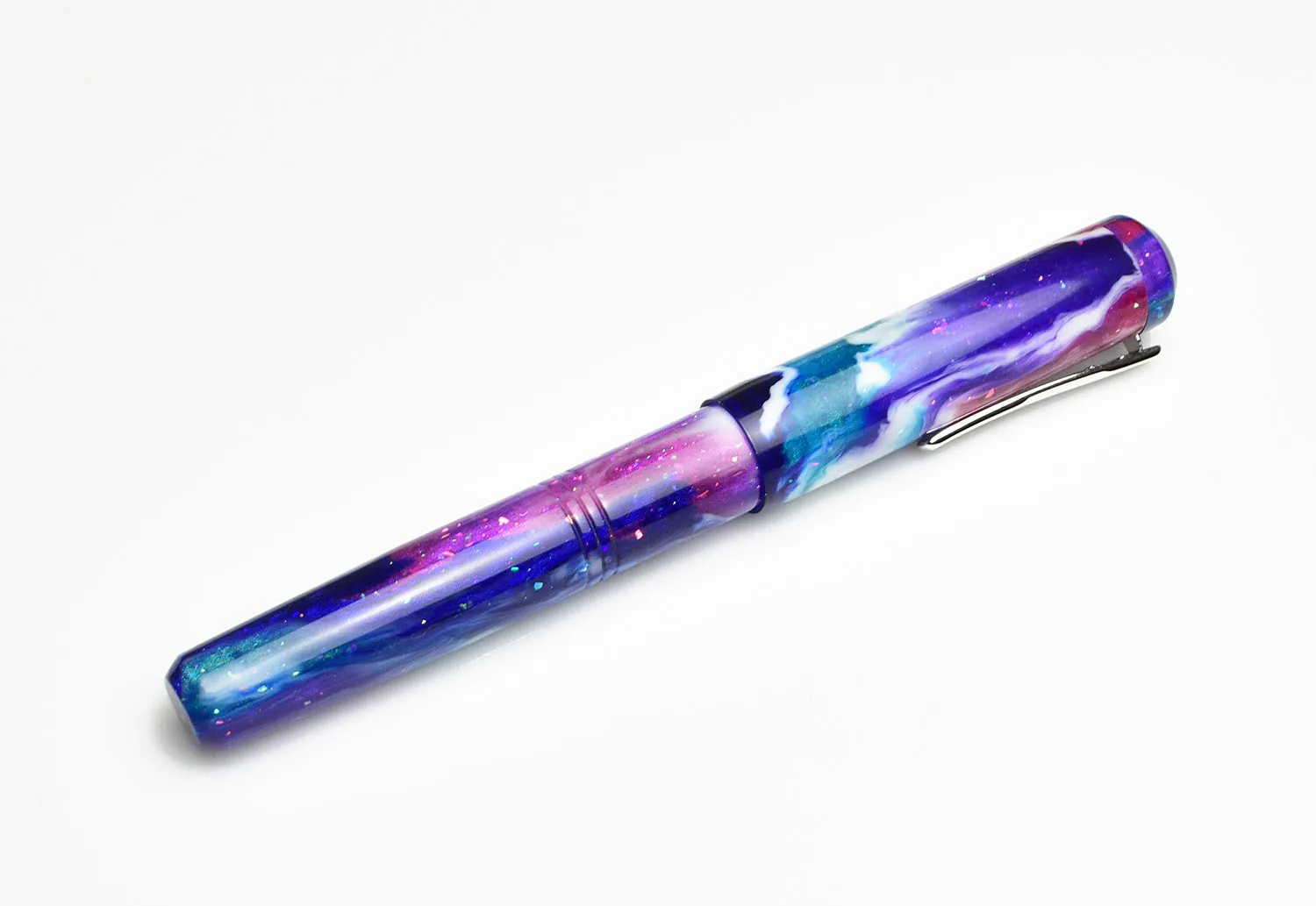 Model 31 Omnis Fountain Pen - Blue Nebula SE