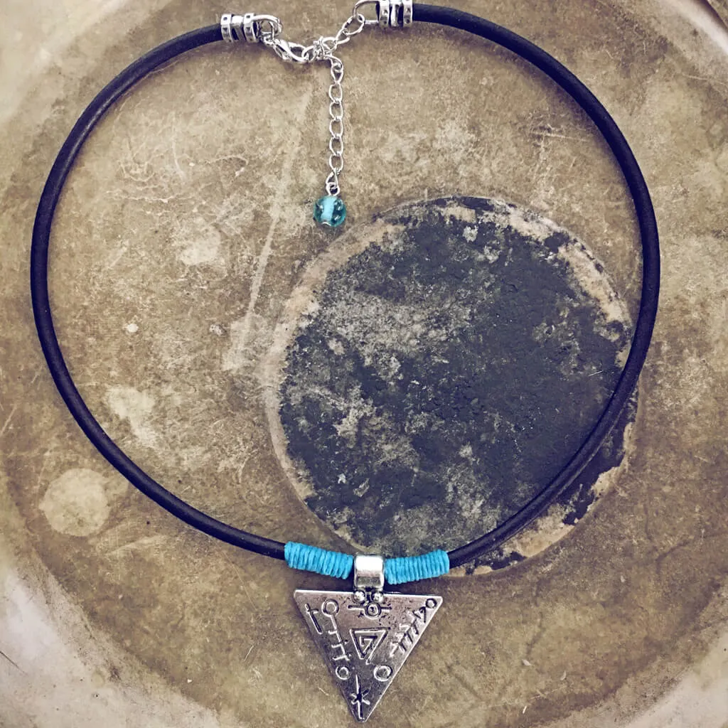 mystic triangle // leather choker necklace