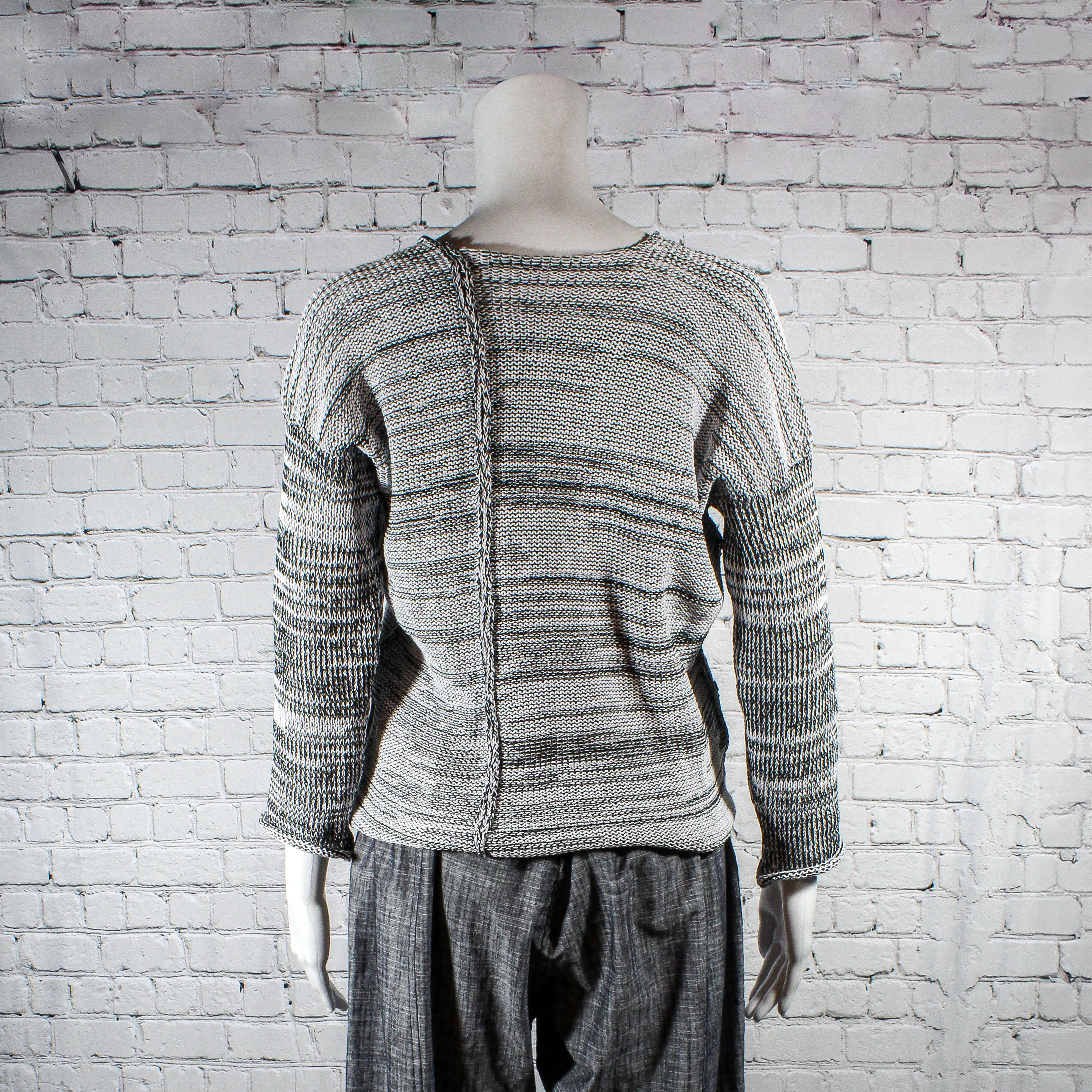 NEW! Amelia Cardy in White and Black by Paper Temples