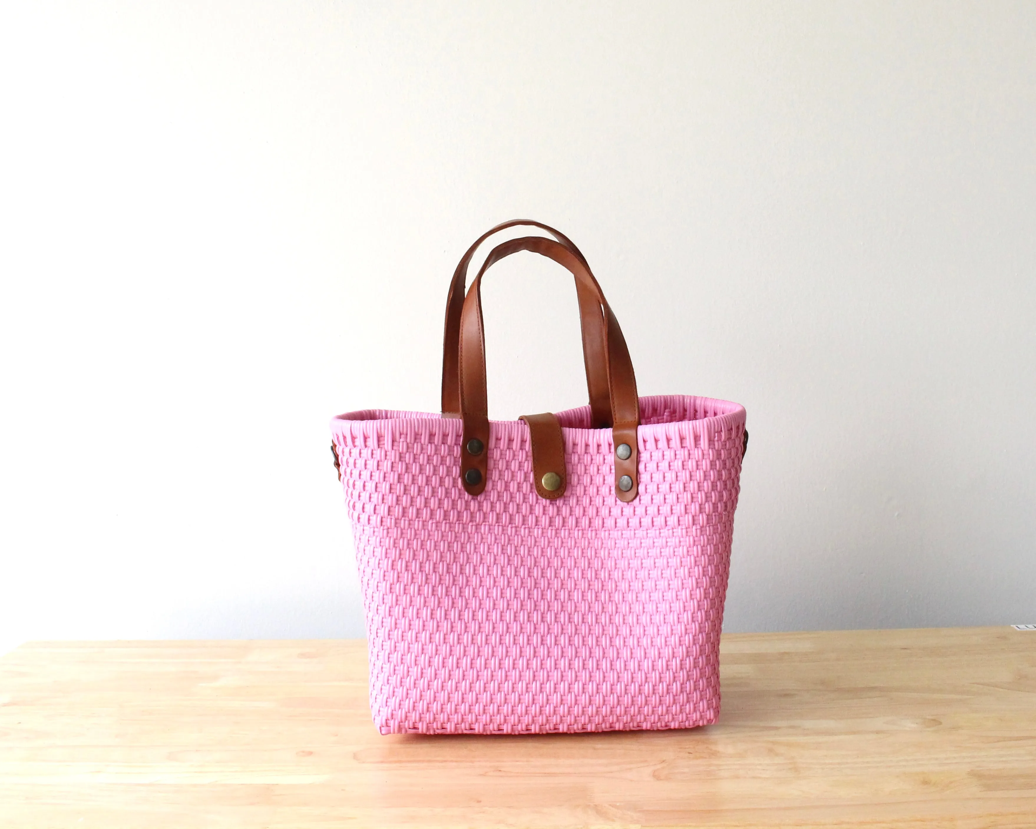 Pink Handwoven Purse by MexiMexi