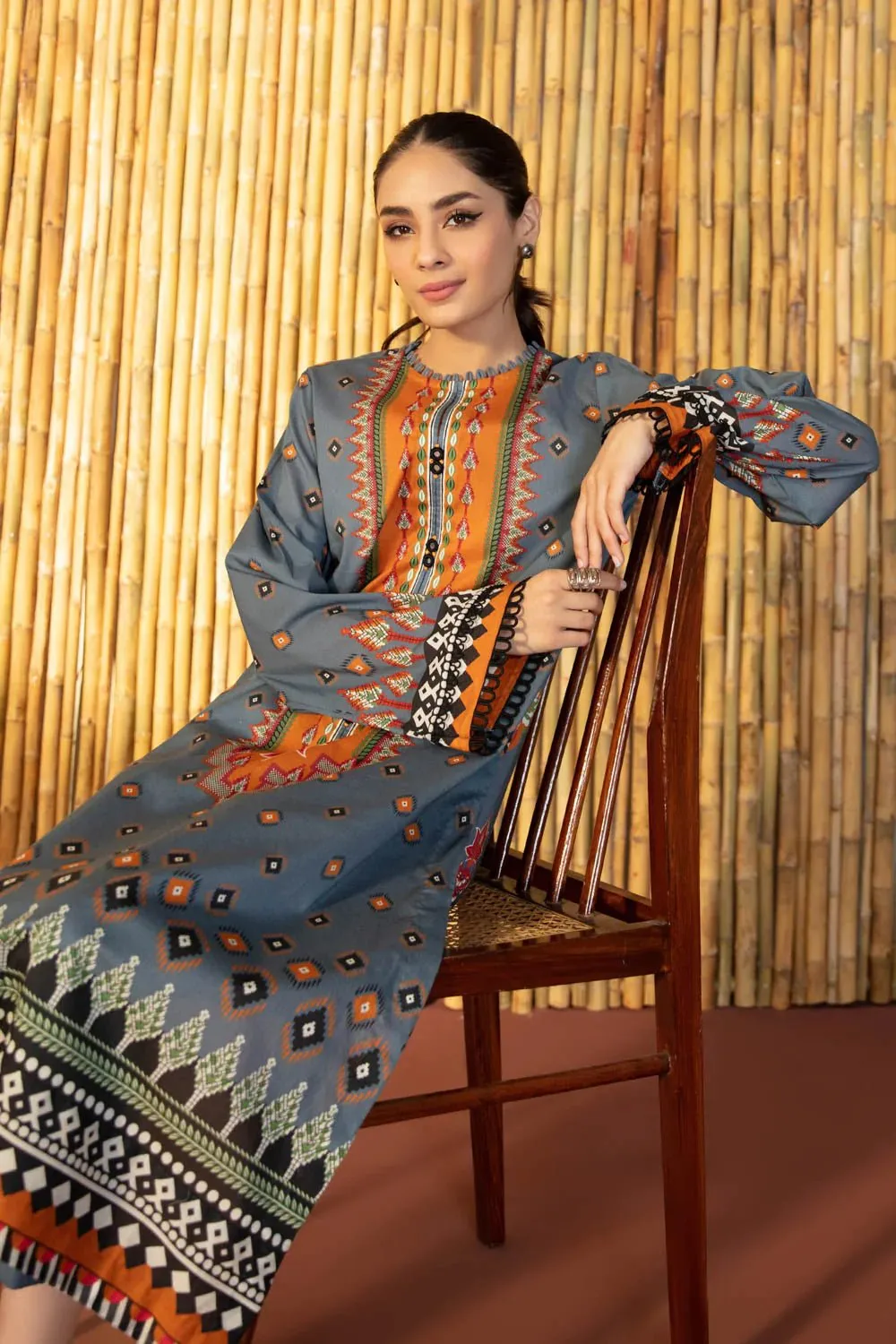 Sapphire Lawn Pakistani Kurta SAP69