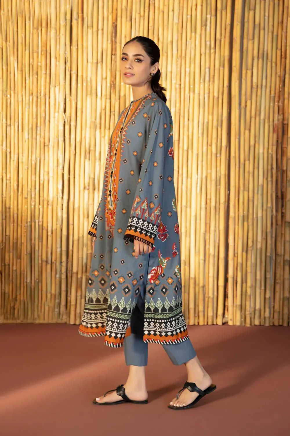 Sapphire Lawn Pakistani Kurta SAP69