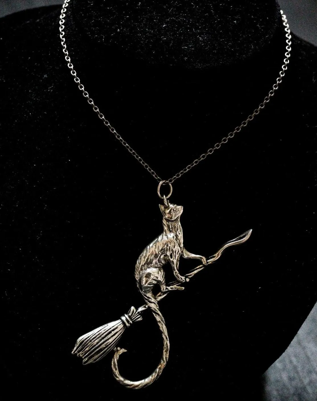 The Witch's Cat Familiar Necklace